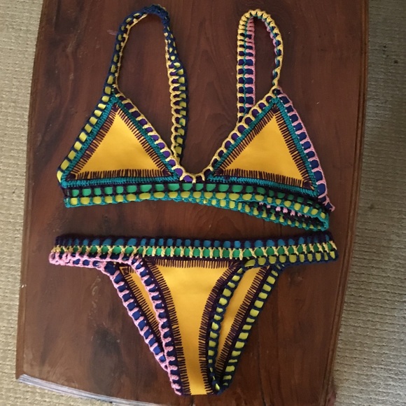 Kiini yellow bikini